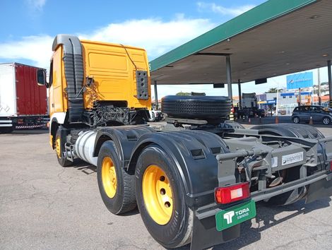 VOLVO FH-12 380 6x2 2p (diesel)