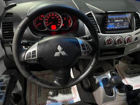 Mitsubishi L200 Triton HPE 3.5 CD V6 24V Flex Aut.