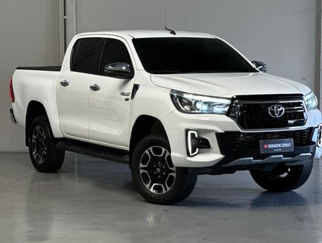 Toyota Hilux CD SRV 4x2 2.7 Flex 16V Aut.