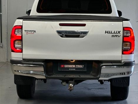 Toyota Hilux CD SRV 4x2 2.7 Flex 16V Aut.