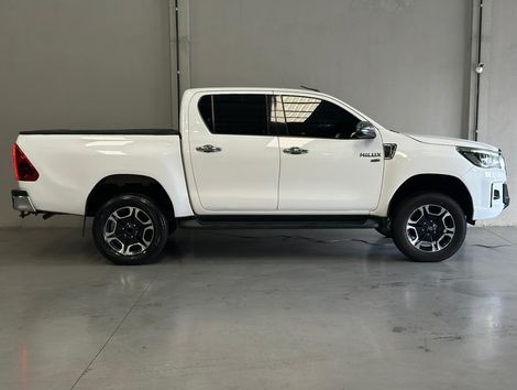 Toyota Hilux CD SRV 4x2 2.7 Flex 16V Aut.