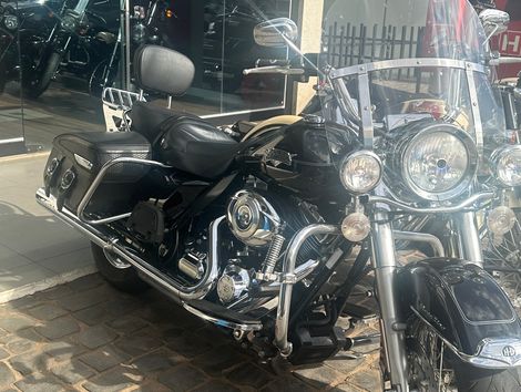 Harley ROAD KING CLASSIC  FLHRC/ CUSTOM FLHRSI