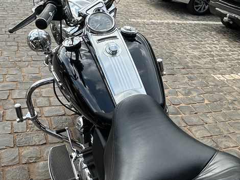 Harley ROAD KING CLASSIC  FLHRC/ CUSTOM FLHRSI