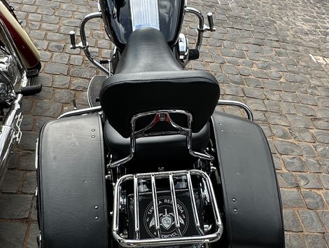Harley ROAD KING CLASSIC  FLHRC/ CUSTOM FLHRSI