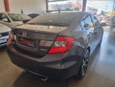 Honda Civic Sedan LXR 2.0 Flexone 16V Aut. 4p