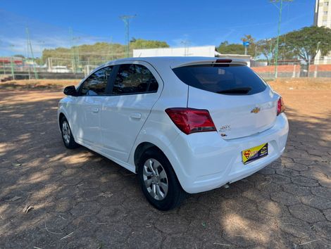 Chevrolet ONIX HATCH Joy 1.0 8V Flex 5p Mec.