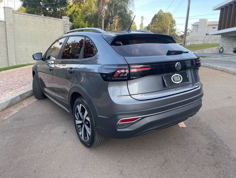VolksWagen Nivus Highline 1.0 200 TSI Flex Aut.