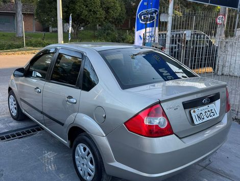 Ford Fiesta Sedan 1.0 8V Flex 4p