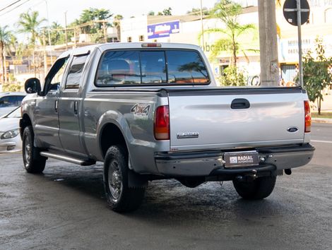 Ford F-250 XLT 3.9 4x4 TB Diesel