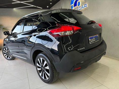 Nissan KICKS SL 1.6 16V FlexStar 5p Aut.