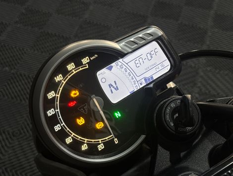 TRIUMPH SPEED 400
