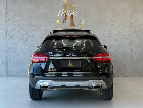 Mercedes GLA 200 Enduro 1.6 TB 16V Flex Aut.