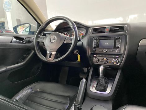 VolksWagen JETTA Highline 2.0 TSI 16V 4p Tiptronic