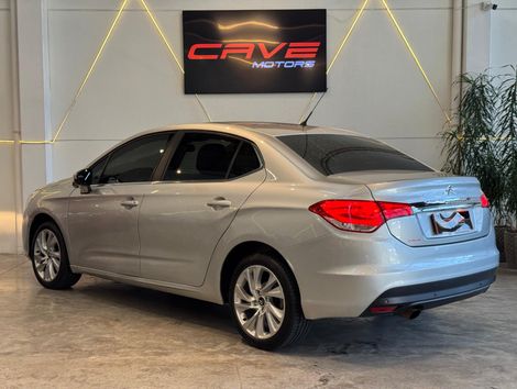 Citroën C4 LOUNGE Tendance 2.0 Flex 4p Aut.
