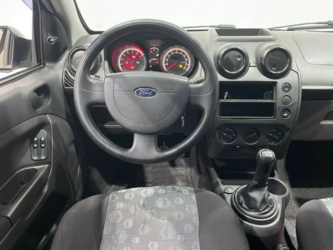 Ford Fiesta SE 1.0 8V Flex 5p