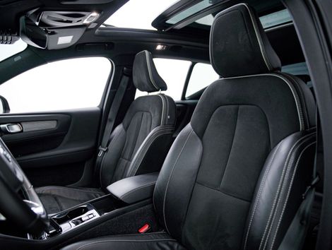Volvo XC 40 T-5 R-DESIGN 1.5 FWD (Híbrido)