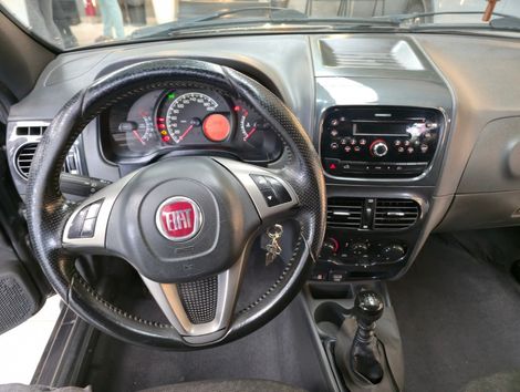 Fiat Strada Freedom 1.4 Flex 8V CD