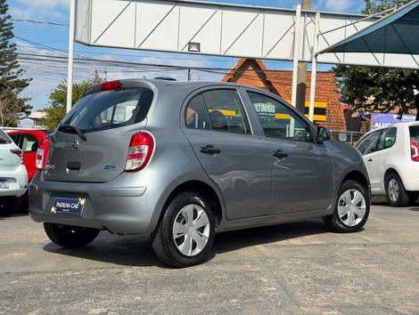 Nissan MARCH S 1.6 16V Flex Fuel 5p