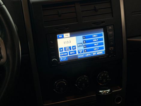 Jeep Cherokee Sport 3.7 4x4 V6 12V Aut.