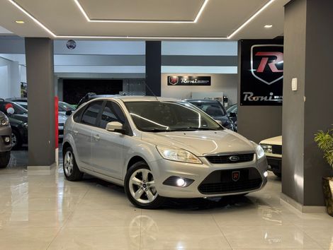 Ford Focus 1.6 S/SE/SE Plus Flex 8V/16V  5p