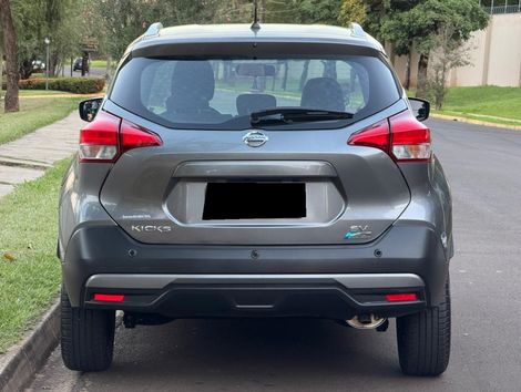 Nissan KICKS SV 1.6 16V FlexStar 5p Aut.