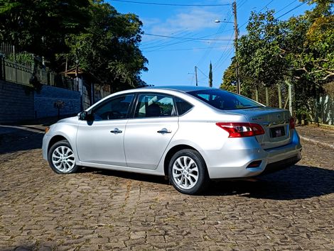 Nissan Sentra S 2.0 FlexStart 16V Aut.