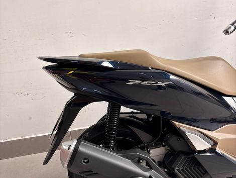 HONDA PCX 160 DLX