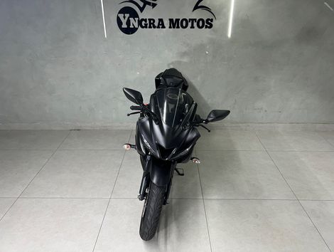 YAMAHA YZF R-15 155 ABS