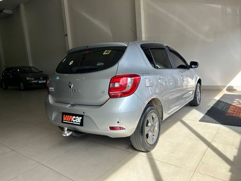 Renault SANDERO Expression Flex 1.6 16V 5p