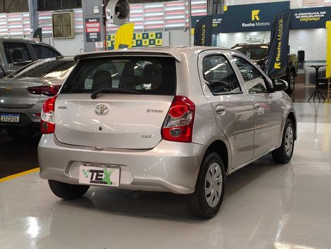 Toyota ETIOS X 1.3 Flex 16V 5p Mec.