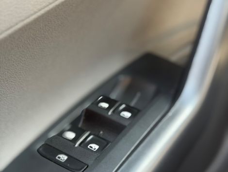 VolksWagen Polo 1.6 MSI Flex 16V 5p