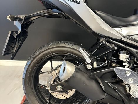 YAMAHA MT-03 321/ABS