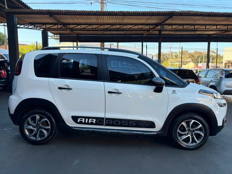 Citroën AIRCROSS SALOMON 1.5 Flex 8V 5p Mec.