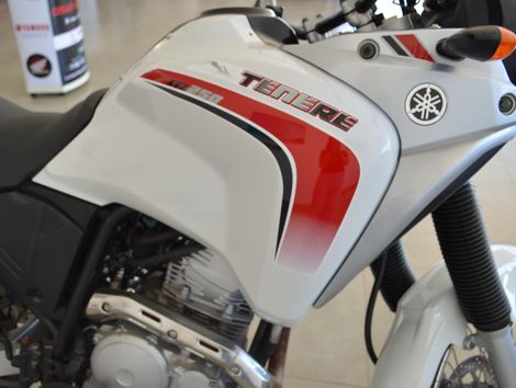 YAMAHA XTZ 250 TENERE/TENERE BLUEFLEX