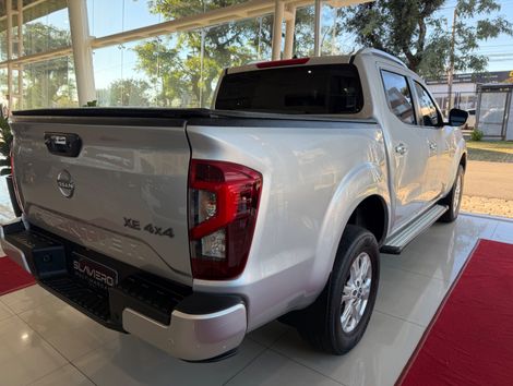 Nissan Frontier XE CD 4x4 2.3 Bi-TB Diesel Aut.