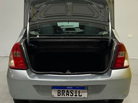 Renault Clio Sed. Authentique Hi-Flex 1.6 16V 4p