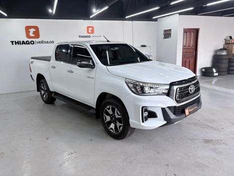 Toyota Hilux CD SRX 4x4 2.8 TDI 16V Diesel Aut.