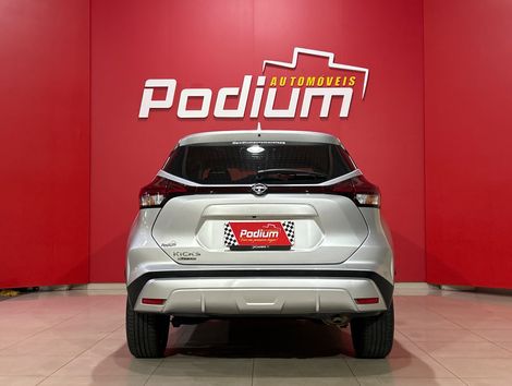 Nissan KICKS Play Sense 1.6 16V Flex Aut.