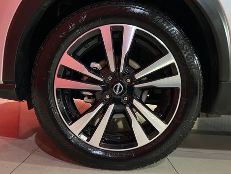 Nissan KICKS Play Sense 1.6 16V Flex Aut.