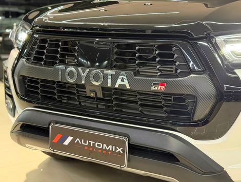 Toyota Hilux CD GR-S 4x4 2.8 TDI Dies. Aut.