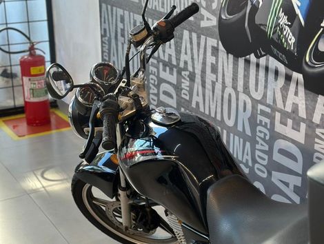 SUZUKI EN 125 YES