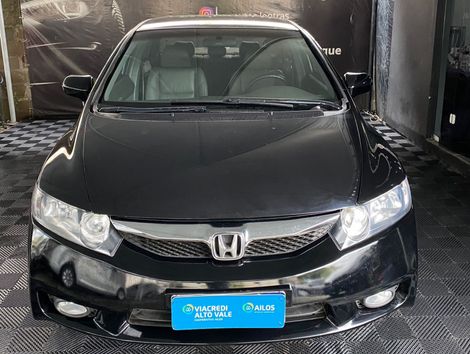 Honda Civic Sedan LXS 1.8/1.8 Flex 16V Aut. 4p