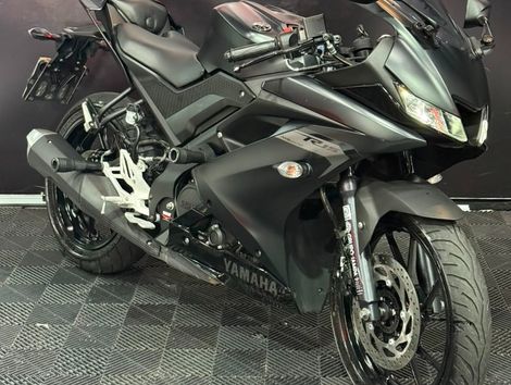 YAMAHA YZF R-15 155 ABS
