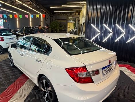 Honda Civic Sedan LXR 2.0 Flexone 16V Aut. 4p