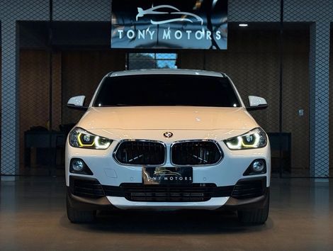 BMW X2 SDRIVE 18i 1.5 ActiveFlex 136cv Aut.