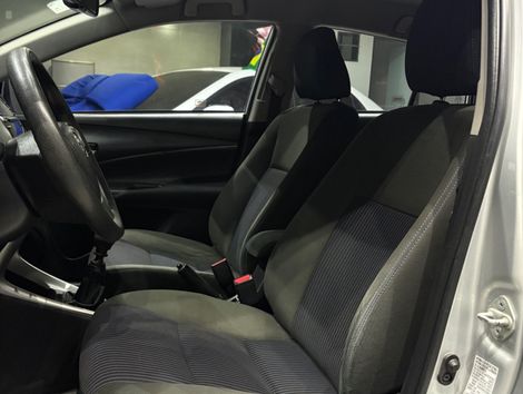 Toyota YARIS XL Sedan 1.5 Flex 16V 4p Mec.