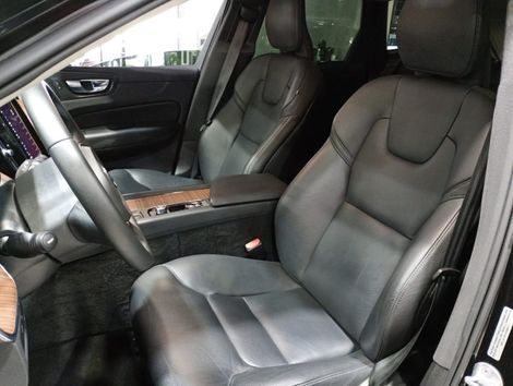 Volvo XC 60 T-8 Plus 2.0 AWD (Híbrido)