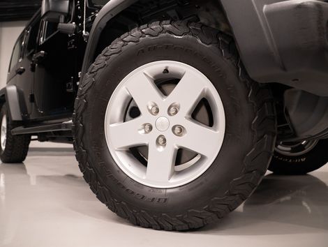 Jeep Wrangler Unlimited Sport 3.6 V6 284cv 4p