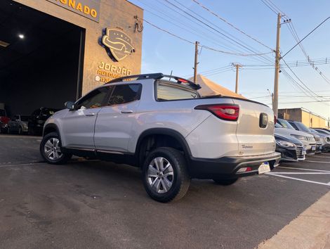 Fiat Toro Freedom 1.8 16V Flex Aut.