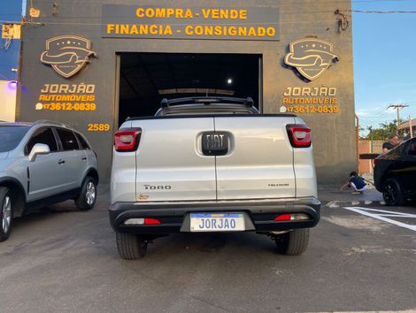 Fiat Toro Freedom 1.8 16V Flex Aut.